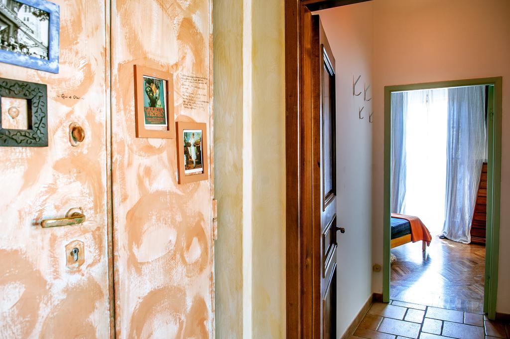 Santo Stefano Penthouse By 360Rentals فلورنس الغرفة الصورة